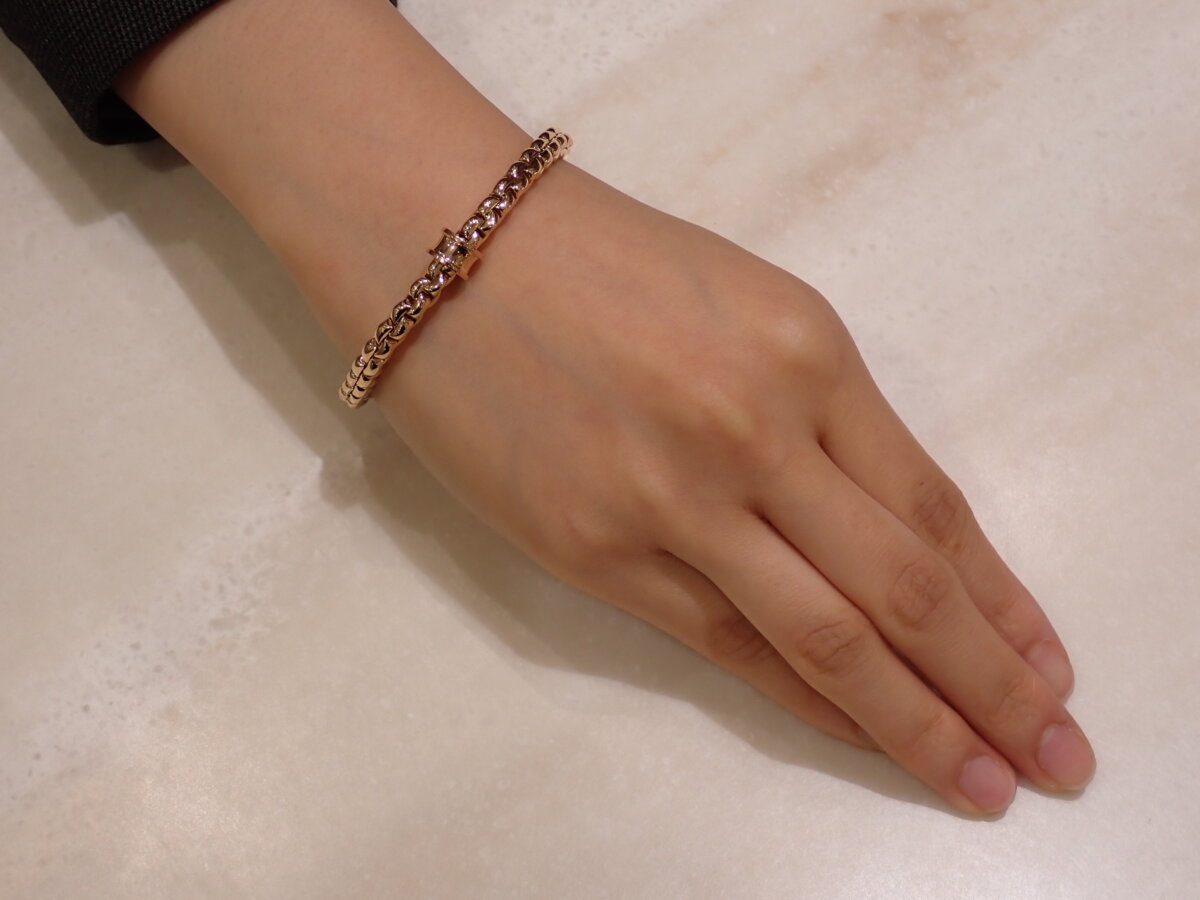 【ジュエリー】クリスマスプレゼントがまだ決まってない!?プレゼントにもらって嬉しいジュエリー3選! - DAMIANI DE BEERS FOREVERMARK FOPE