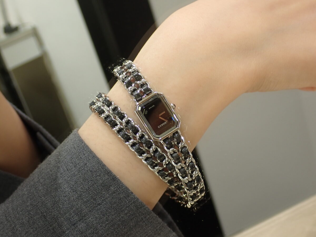 画像 【シャネル】チェーンが長いプルミエール!?新作の『プルミエール アイコニック チェーン』をご紹介! - CHANEL