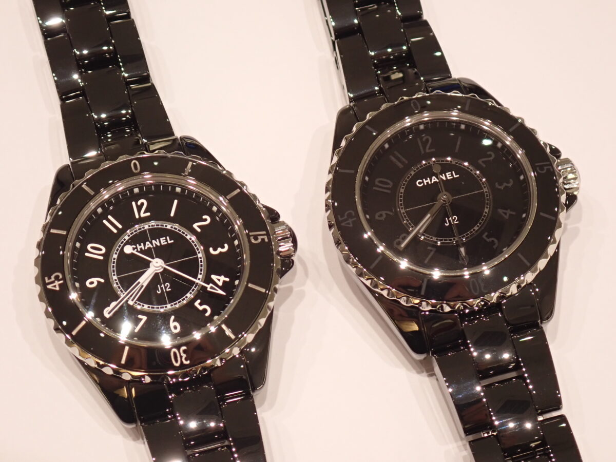 【シャネル】黒好きさん必見！ケースもダイヤルも真っ黒？オールブラックの時計『J12 ファントム』をご紹介！ - CHANEL 