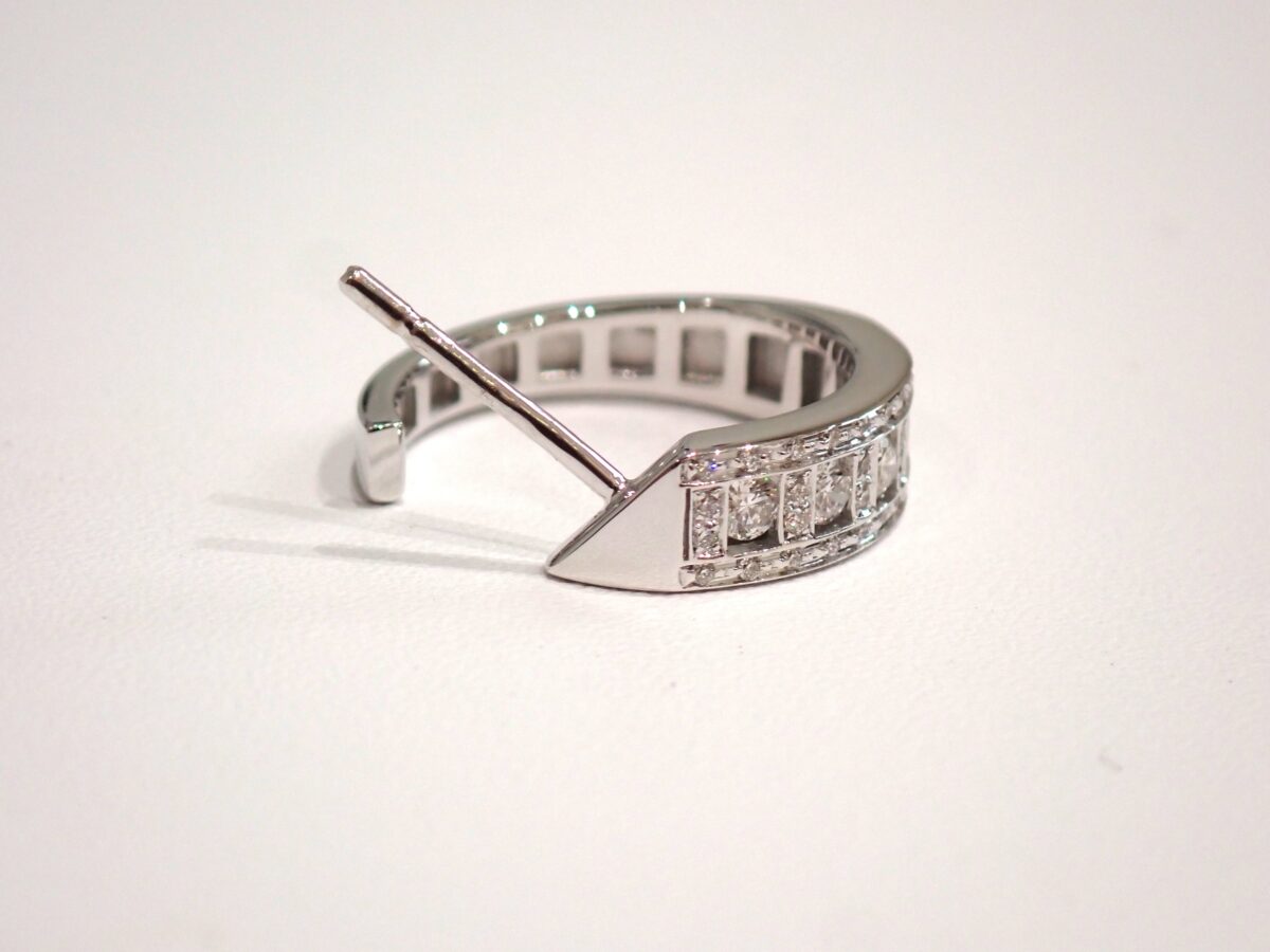 【ダミアーニ】冬にピッタリなホワイトゴールドジュエリーを『ダミアーニ』からご紹介！ - DAMIANI 