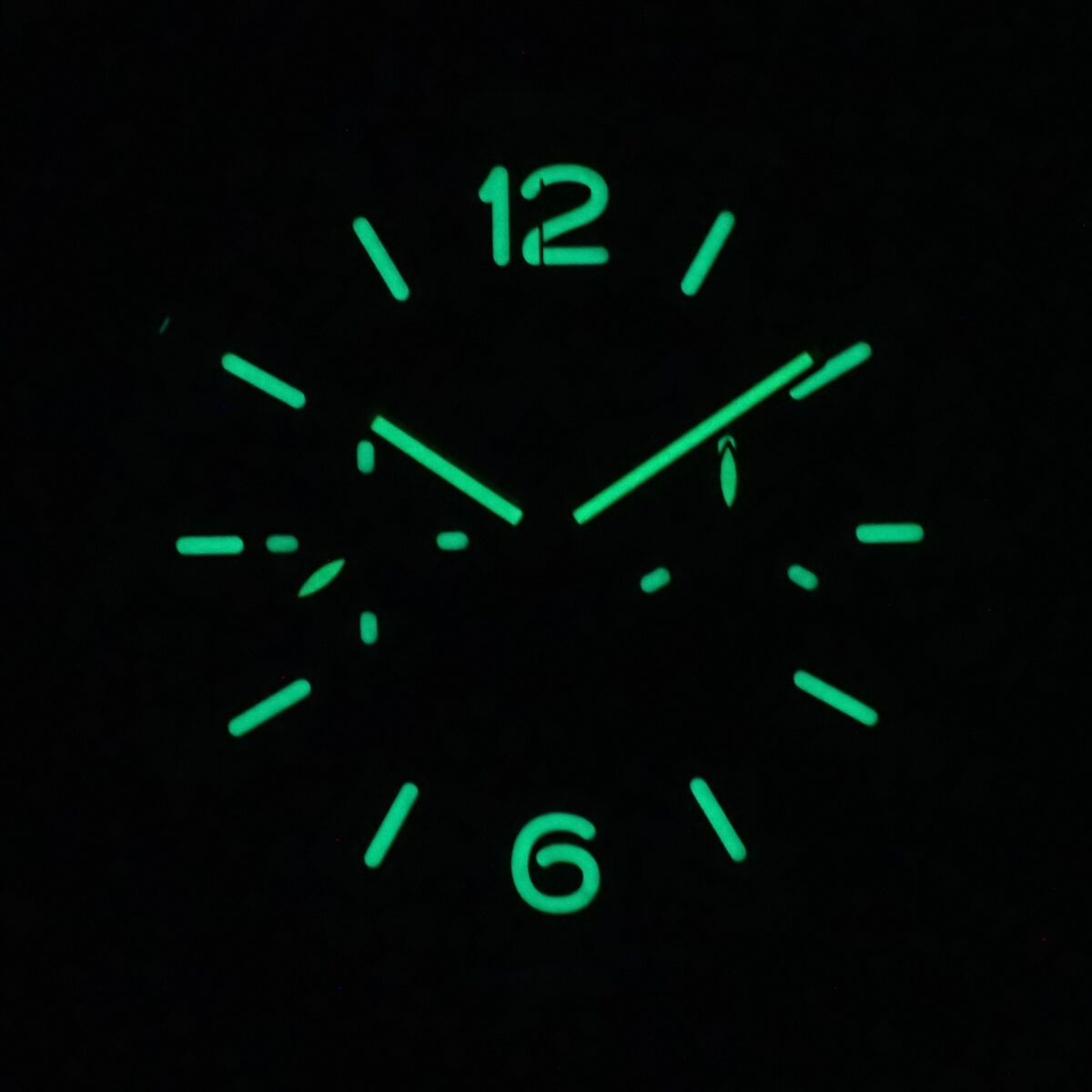 ルミノールの種類と魅力 - おすすめ情報 PANERAI 