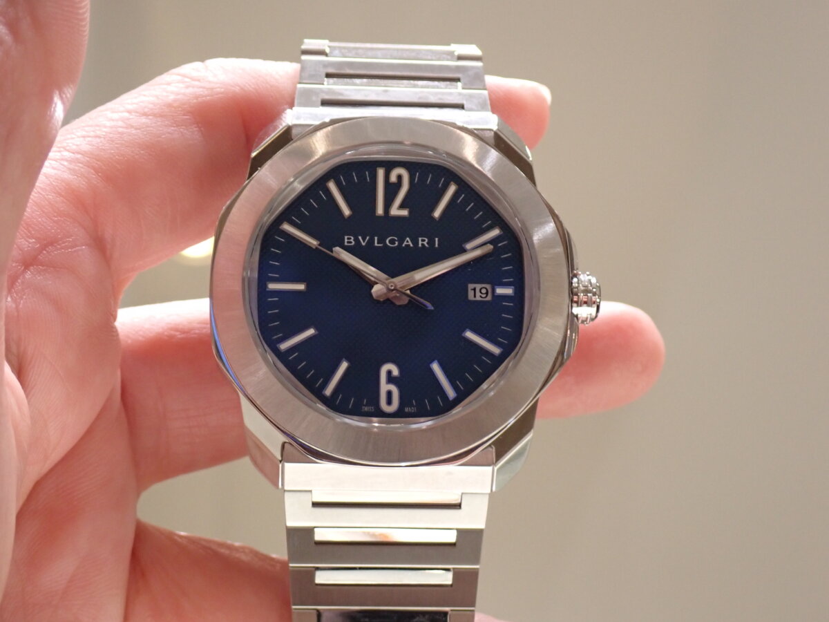 目が離せない時計といえば、ブルガリ “オクト ローマ” - BVLGARI 