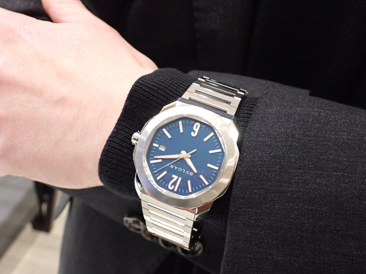 目が離せない時計といえば、ブルガリ “オクト ローマ” - BVLGARI 