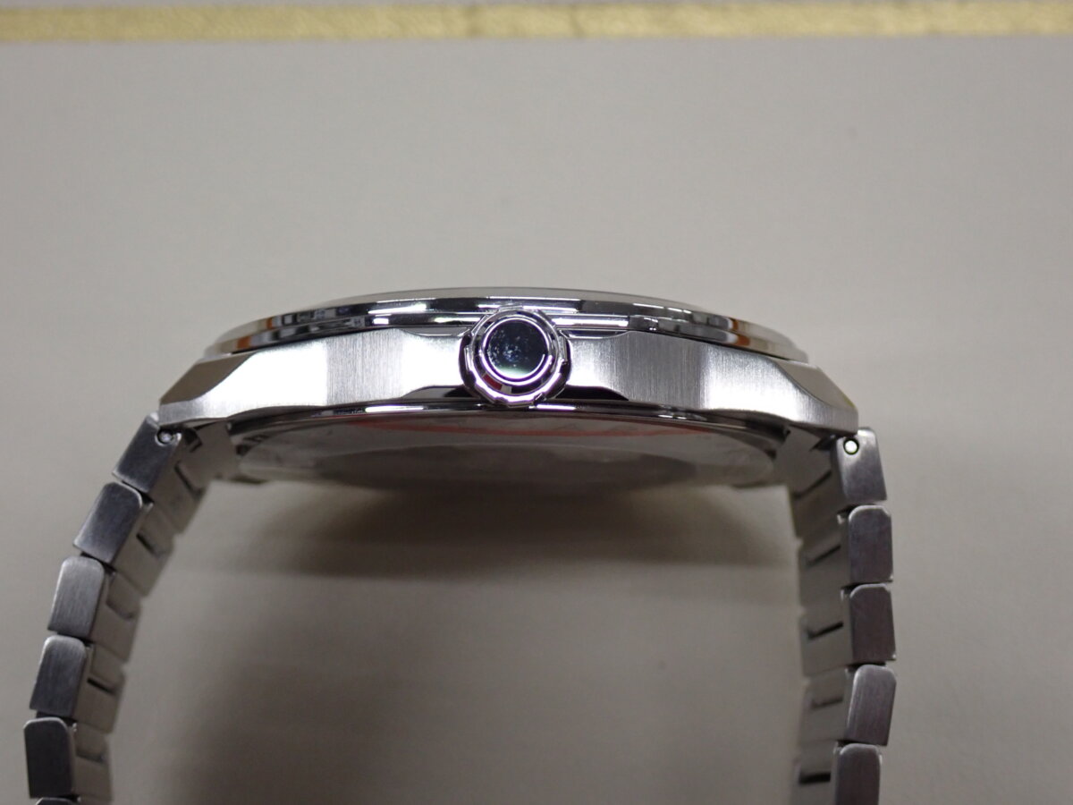 目が離せない時計といえば、ブルガリ “オクト ローマ” - BVLGARI 