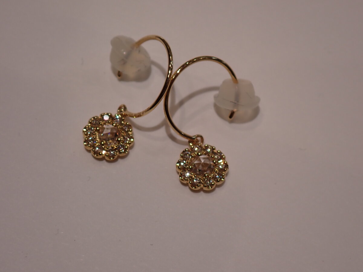 【AHKAH】ピュアな輝きを放つジュエリー - AHKAH 