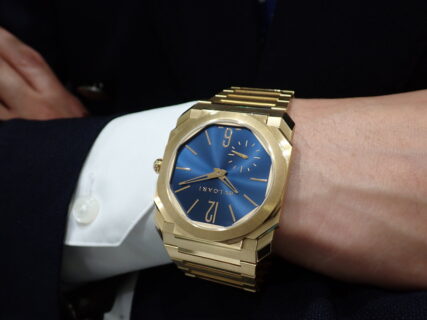 ＜BVLGARI＞ 注目される “フルゴールドウォッチ”