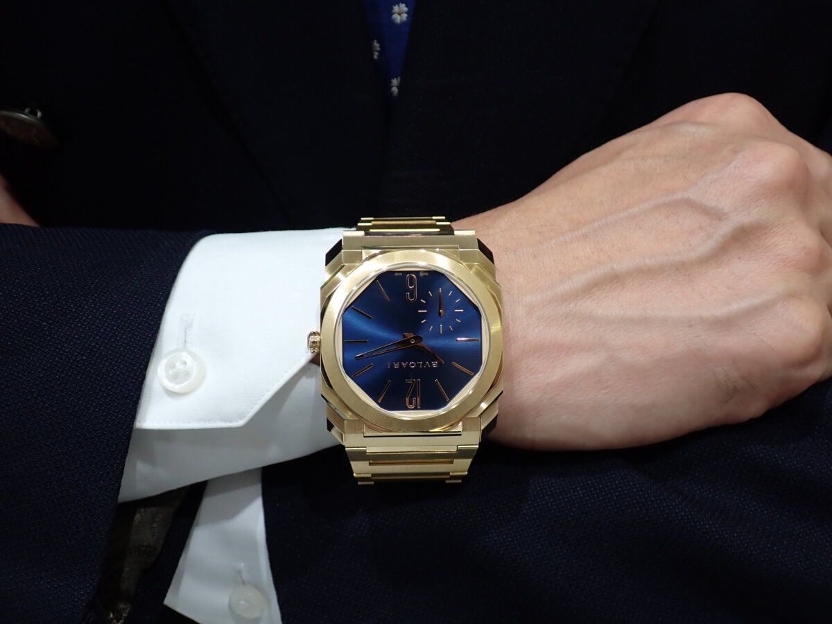 ＜BVLGARI＞ 注目される "フルゴールドウォッチ" - BVLGARI 