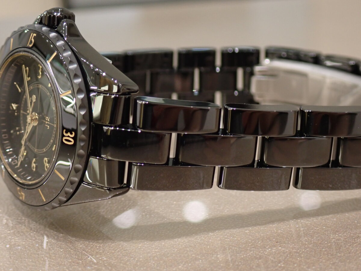 【シャネル】ウォッチズ&ワンダーズ2026 新作はJ12マットセラミックのワンショット限定!? J12新サイズはラバーストラップが…!? - CHANEL 