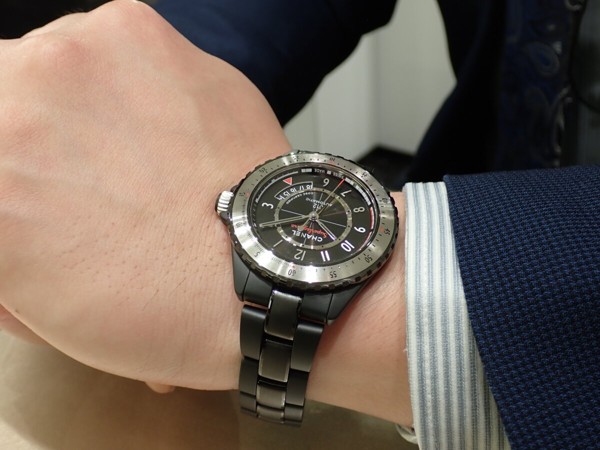 【シャネル】ウォッチズ&ワンダーズ2026 新作はJ12マットセラミックのワンショット限定!? J12新サイズはラバーストラップが…!? - CHANEL 