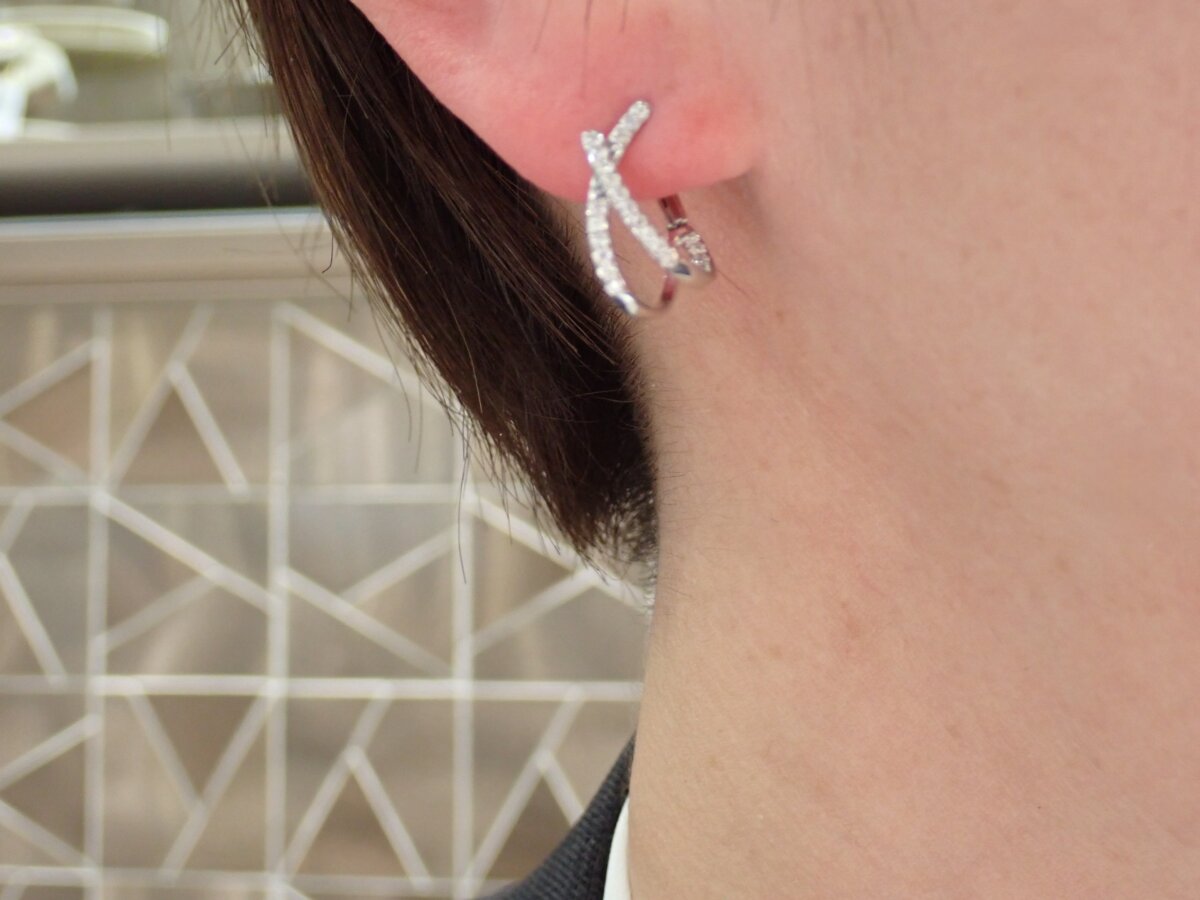 一点投入でコーデが決まる『フープピアス』 - Select Jewelry 