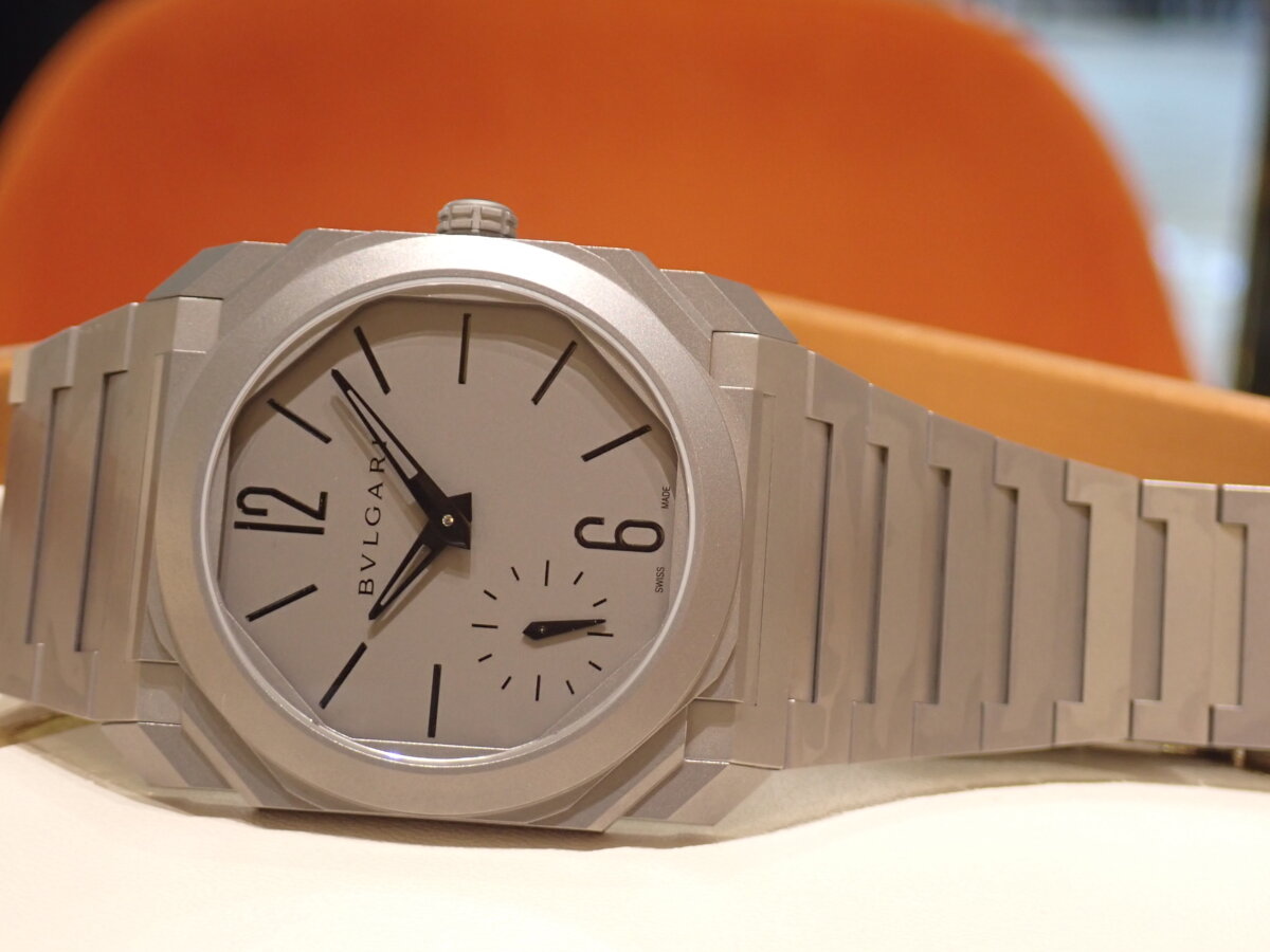 【  ブルガリ 】夏の半袖の相棒には、“”オクト フィニッシモ 37㎜“”がイチオシ！ - BVLGARI 