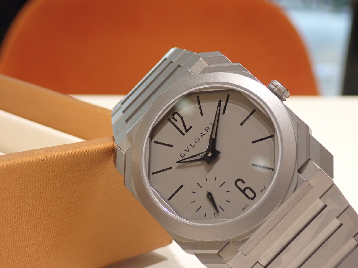 【  ブルガリ 】夏の半袖の相棒には、“”オクト フィニッシモ 37㎜“”がイチオシ！ - BVLGARI 