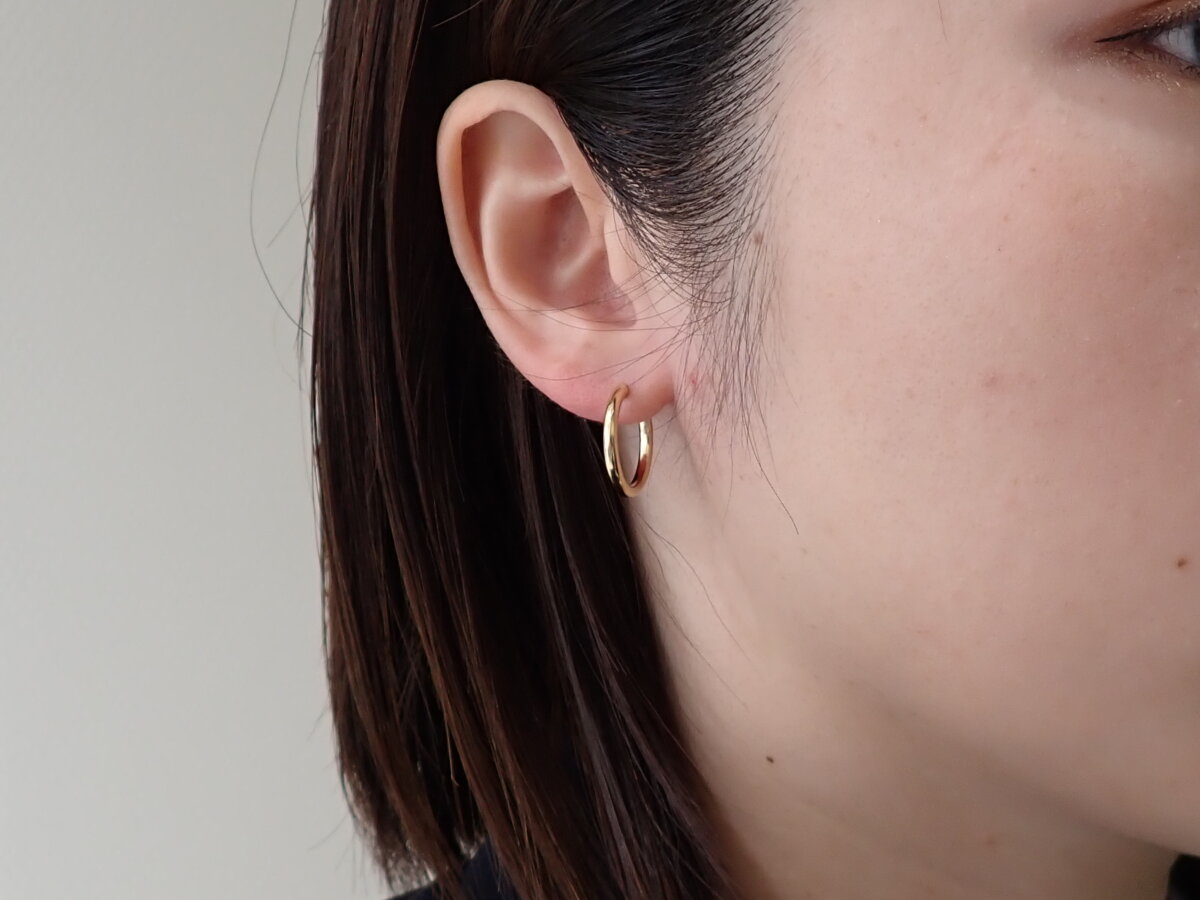 この季節に着けたいフープピアス、oomiyaSelectジュエリーならバリエーション豊富 - Select Jewelry 