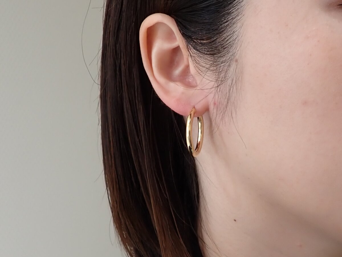 この季節に着けたいフープピアス、oomiyaSelectジュエリーならバリエーション豊富 - Select Jewelry 