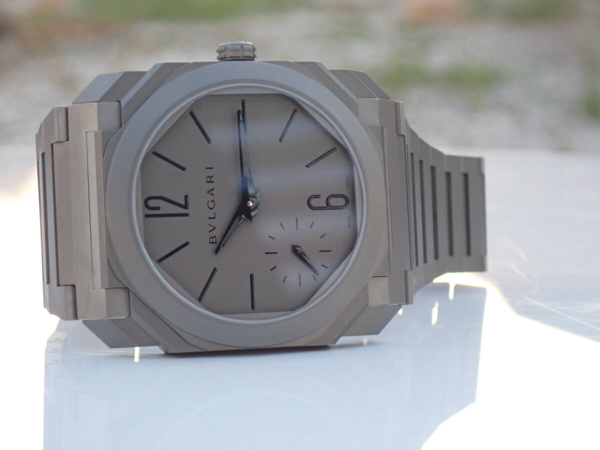 【 BVLGARI 】最新の37㎜ケース ❝オクト フィニッシモ❞ - BVLGARI 