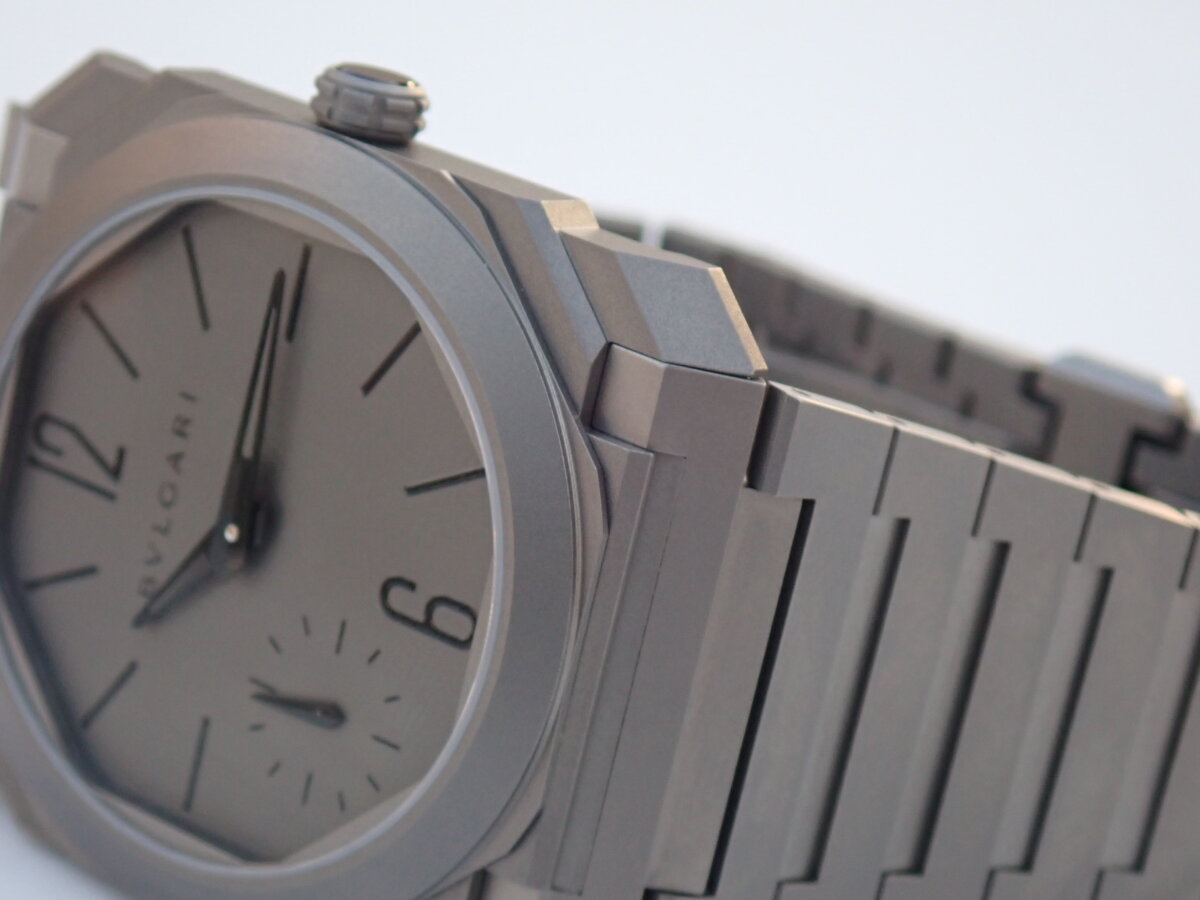 【 BVLGARI 】最新の37㎜ケース ❝オクト フィニッシモ❞ - BVLGARI 