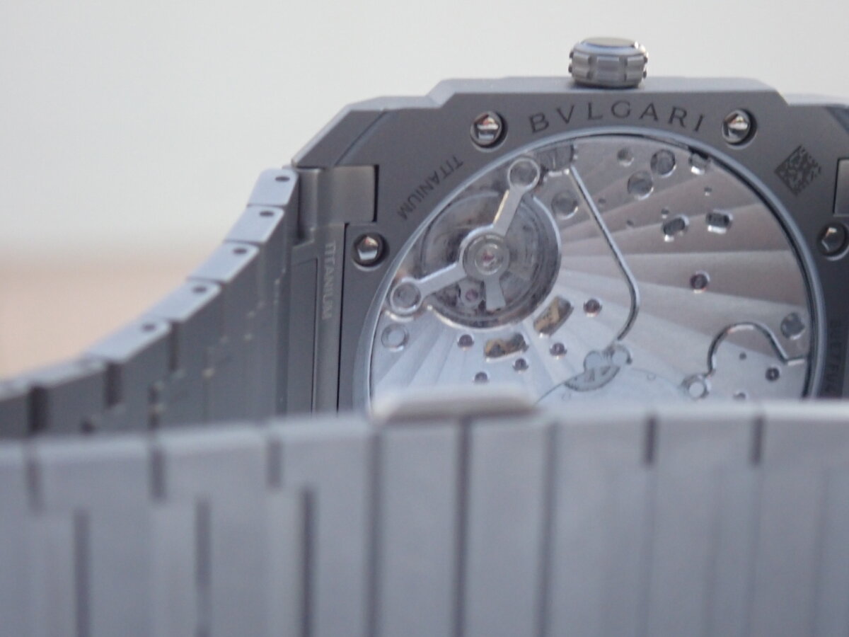 【 BVLGARI 】最新の37㎜ケース ❝オクト フィニッシモ❞ - BVLGARI 