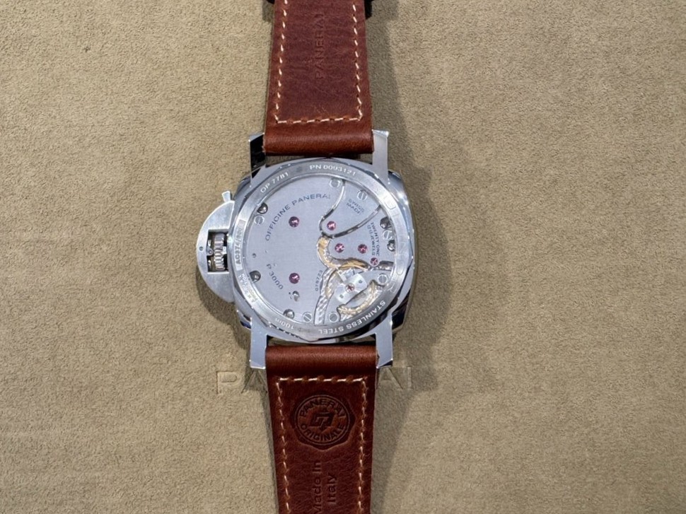 画像 Panerai PAM01735の魅力。腕に乗せた瞬間、ヴィンテージの物語が始まる - PANERAI