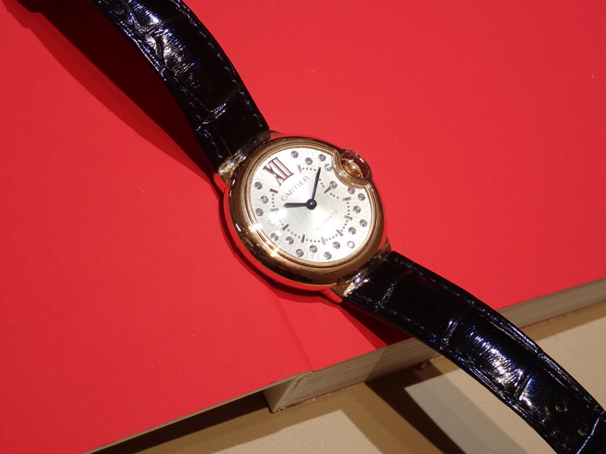 【カルティエ】金無垢×革ベルトはカルティエで。オススメ3選。 - Cartier 