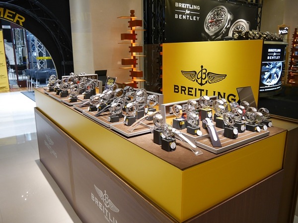 離陸準備完了いたしました！ - BREITLING 